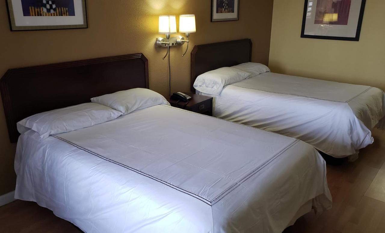 West Texas Inn & Suites Мидленд Экстерьер фото